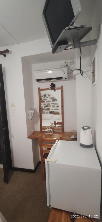 Odysseas Hotel Samos 외부 사진