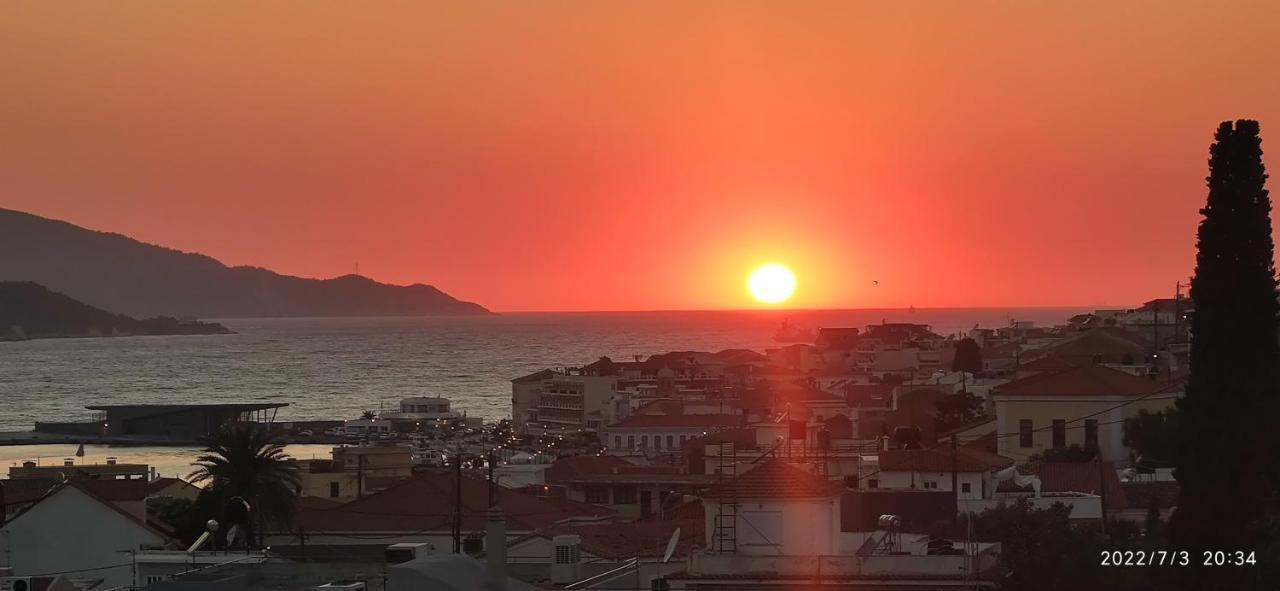 Odysseas Hotel Samos 외부 사진