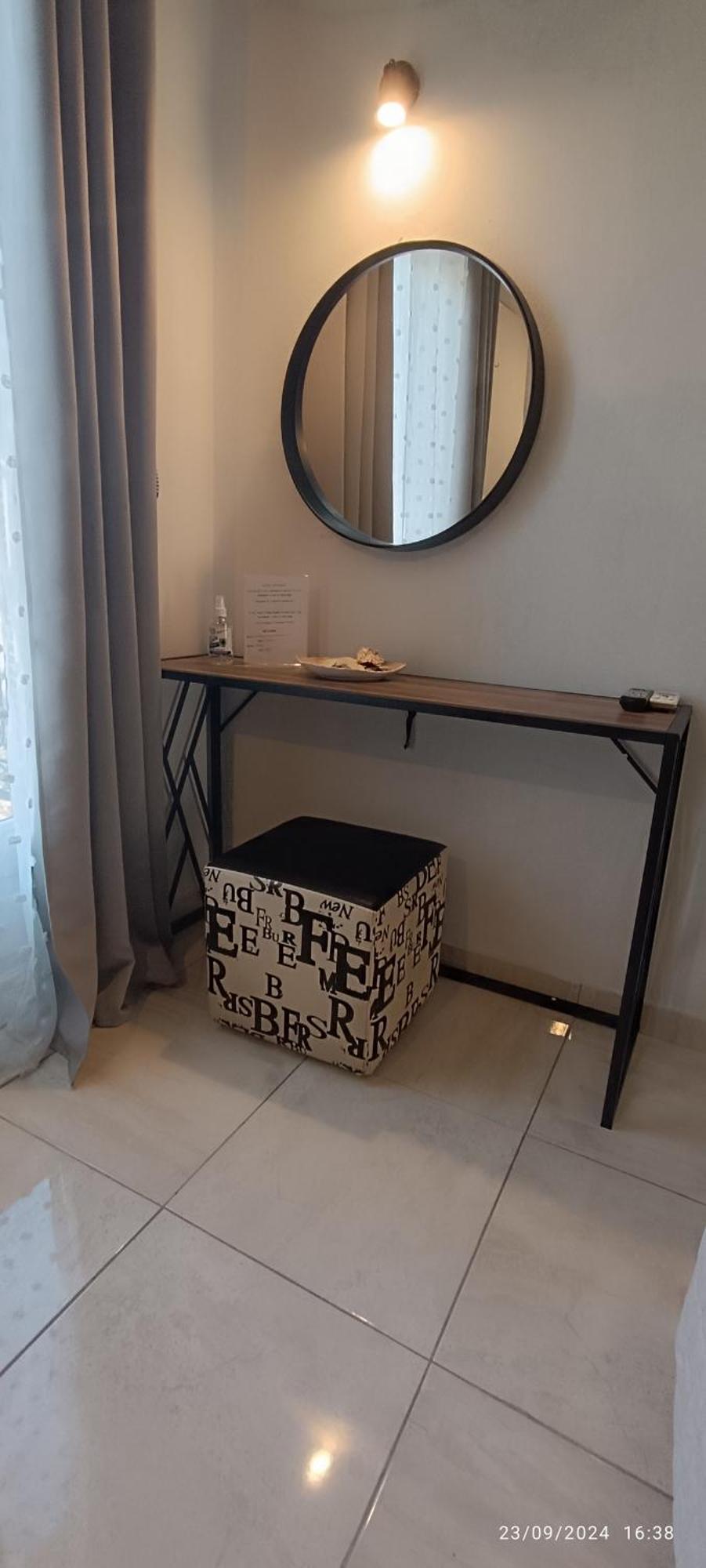 Odysseas Hotel Samos 외부 사진