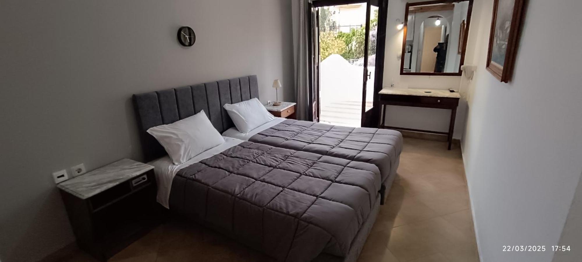 Odysseas Hotel Samos 외부 사진